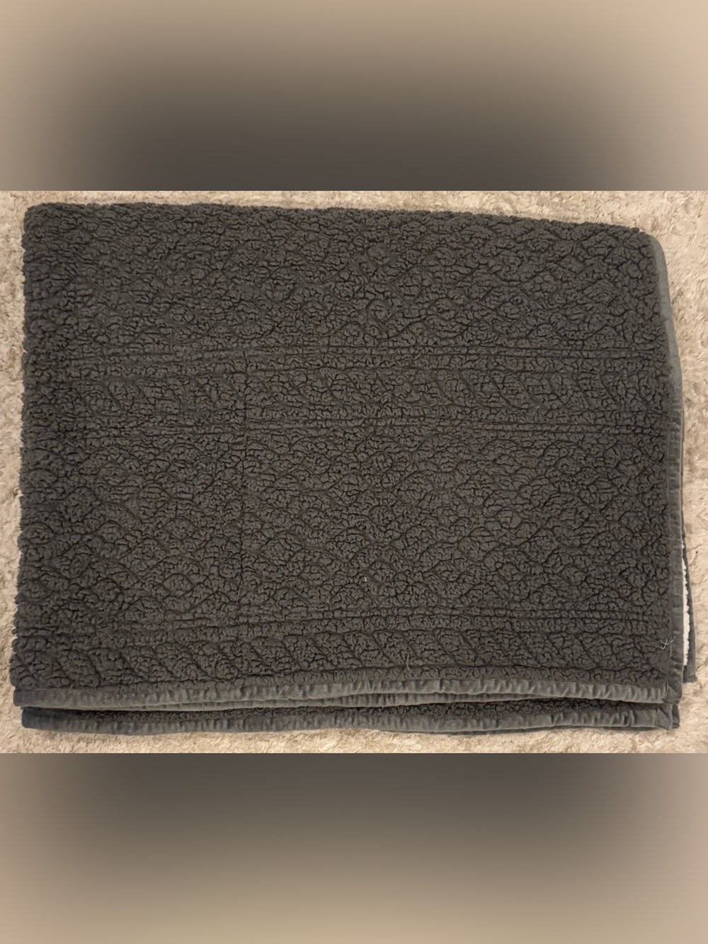 Cuddle Duds Reversible Sherpa Throw Blanket